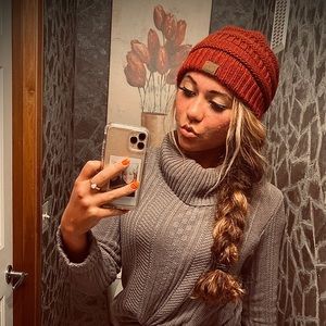 Meet your Posher, Allison